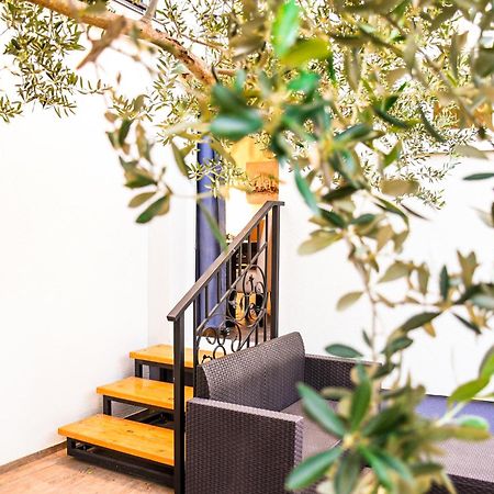 Apartments Olea บีโอกราดนาโมรู ภายนอก รูปภาพ