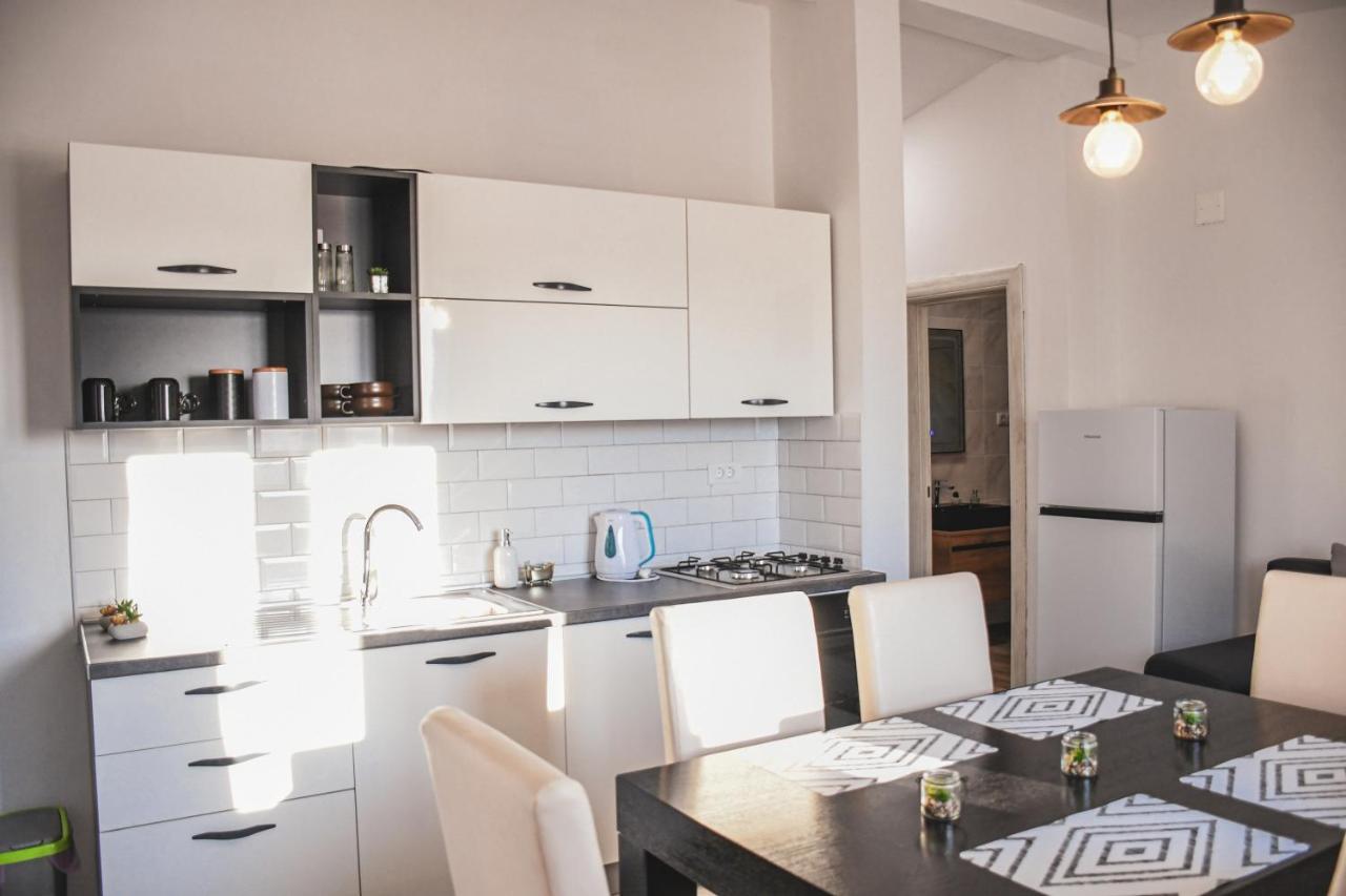 Apartments Olea บีโอกราดนาโมรู ภายนอก รูปภาพ